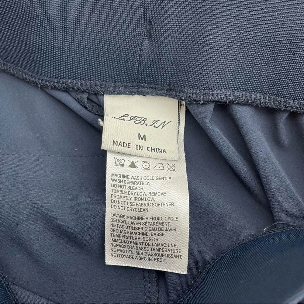 LIBIN Navy Blue Cargo Hiking Capri Pants Size M 2000’s Sporty Retro